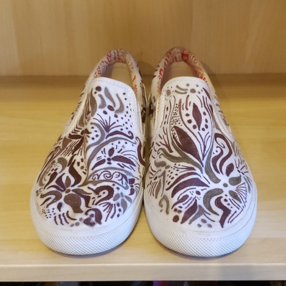 Bucket Feet Shoes - Bucket feet abstract floral slip on sneakers